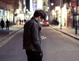 تنهایی در عصر دیجیتال