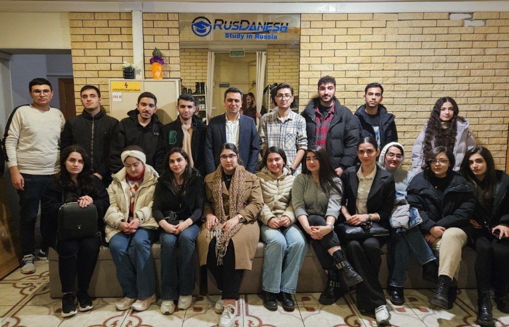 شرکت روس دانش در شهر سن پترزبورگ